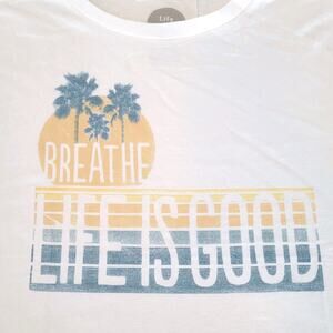 Life Is Good Shirt Womens XL Cream Breathe Palm Trees Graphic New